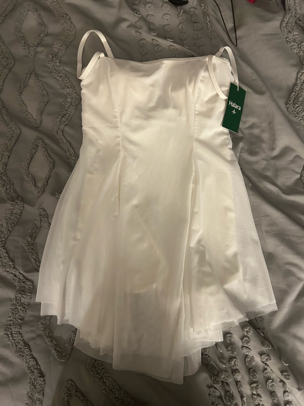HALARA White Mini Spaghetti Strap Dress